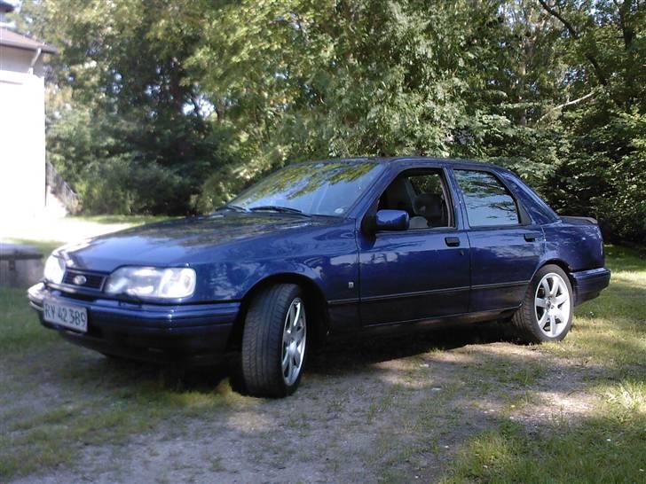 Ford Sierra 2,0i GLX *SOLGT* billede 12