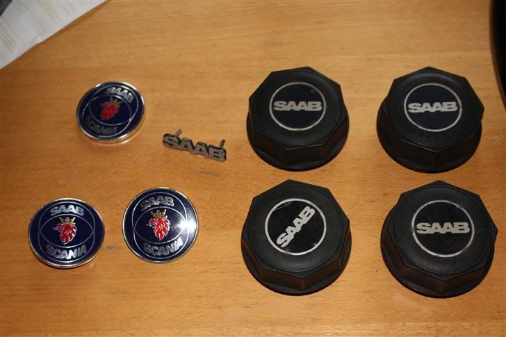 Saab 99 turbo - Centerkapsler til originale fælge og nye emblemer til 900´eren billede 17