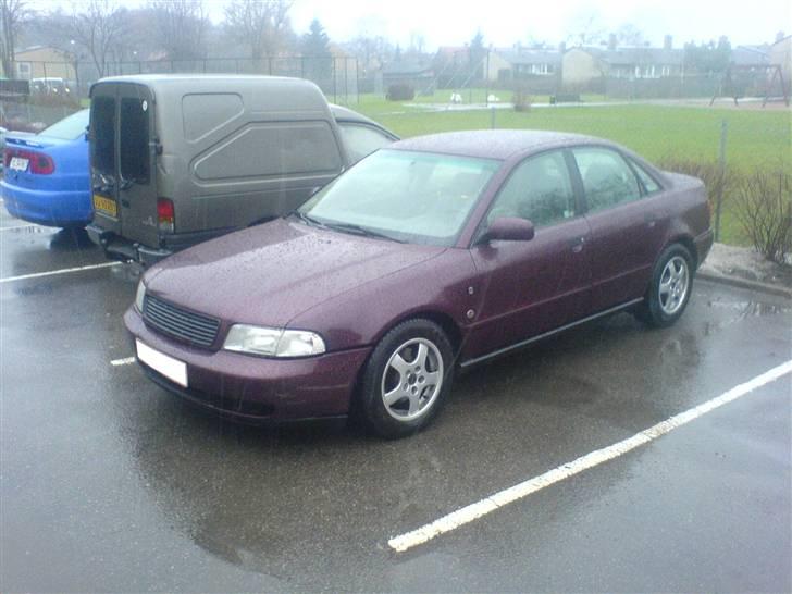 Audi 1,8 T  Solgt  billede 1