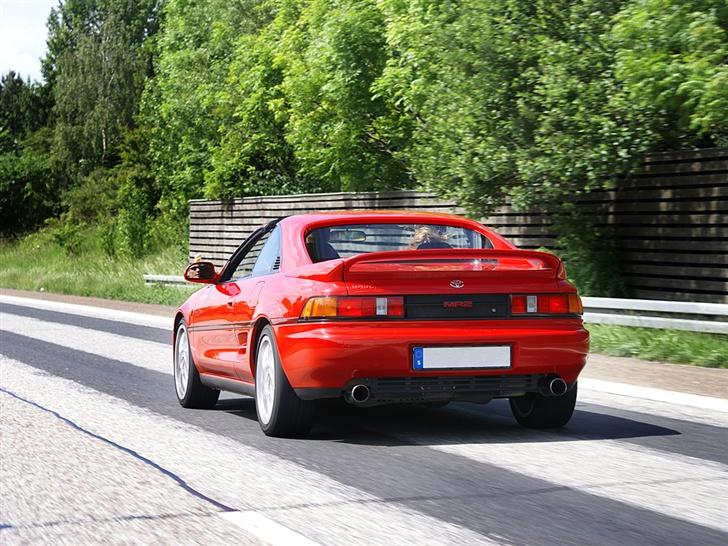 Toyota MR2 - Fridag, motorvej, solskin og åbent tag! billede 16