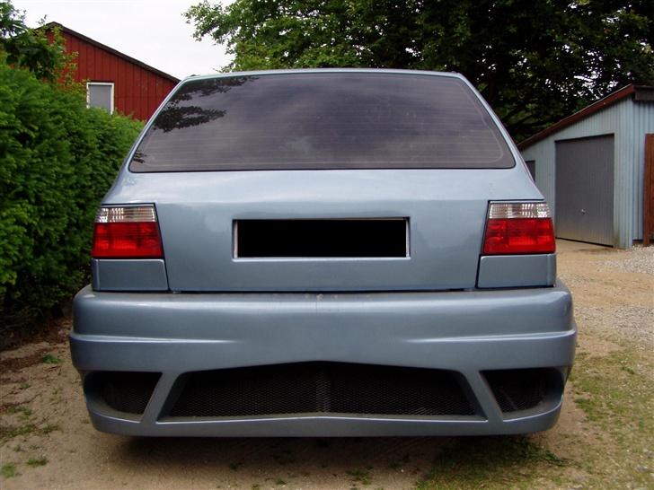 VW Solgt - en anden bagkofanger så vil den være hjemme. billede 6