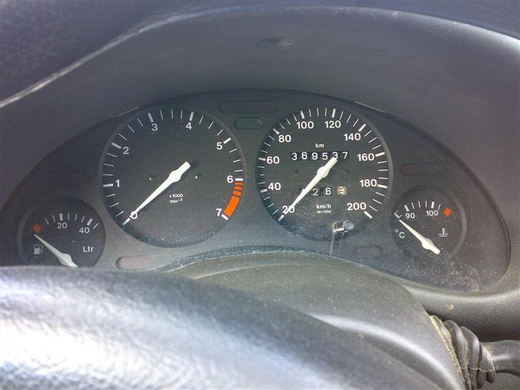 Opel Corsa 1,4 i Sport (SOLGT) billede 5