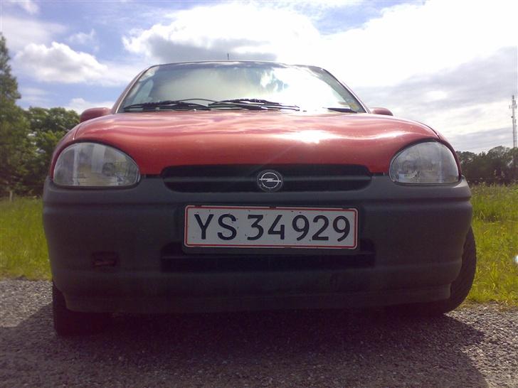 Opel Corsa 1,4 i Sport (SOLGT) billede 8