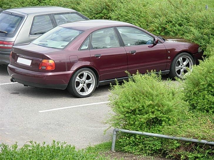 Audi 1,8 T  Solgt  billede 6