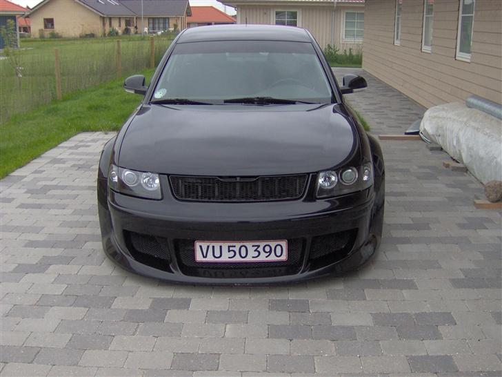 VW Passat 1,8 T (Solgt) billede 1