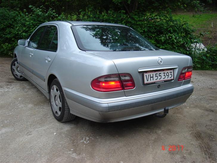 Mercedes Benz E270 CDI  - Solgt billede 5