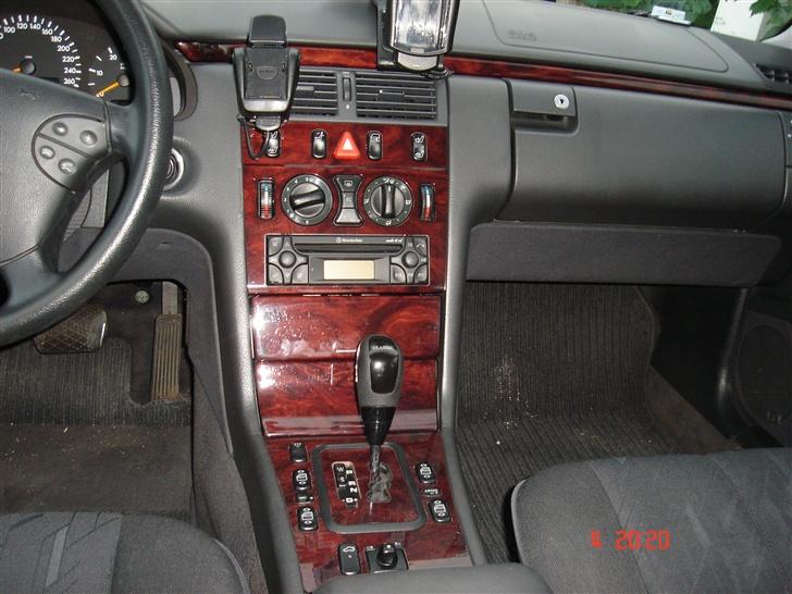 Mercedes Benz E270 CDI  - Solgt billede 10