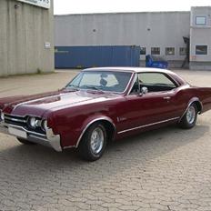Amerikaner Oldsmobile Cutlass*SOLGT*