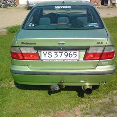 Nissan primera slx