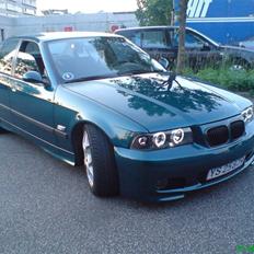 BMW 325 (FUCK´D UP)