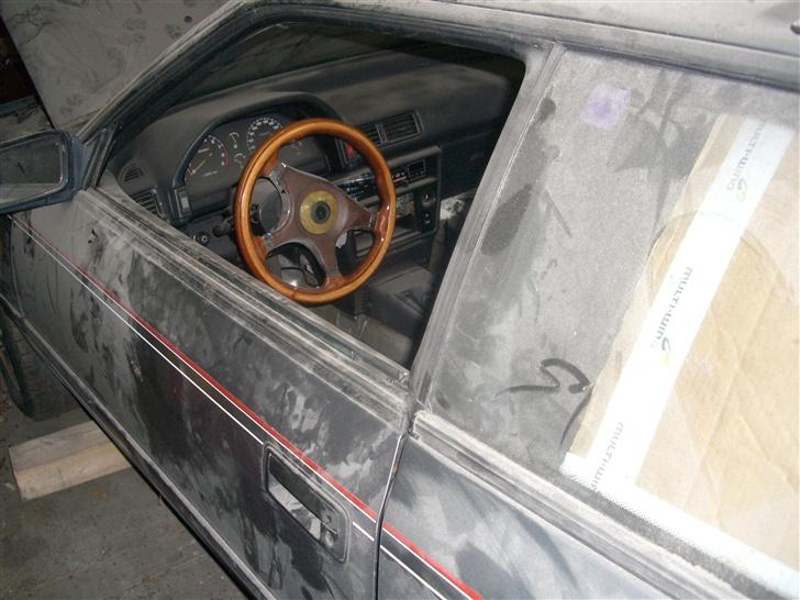 Toyota Celica 1,6 gt PROJEKT - der kan man lige ane den fine rat igen, jaaeh er stolt af den da.. :D billede 9