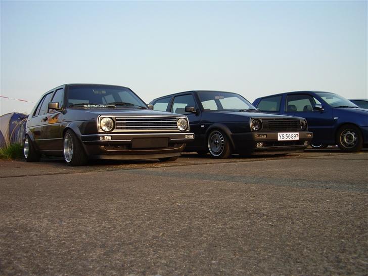VW Golf 2 gti 8v - Taget Fredag til DHB. var færdig med at samle bilen torsdaga aften :D billede 18