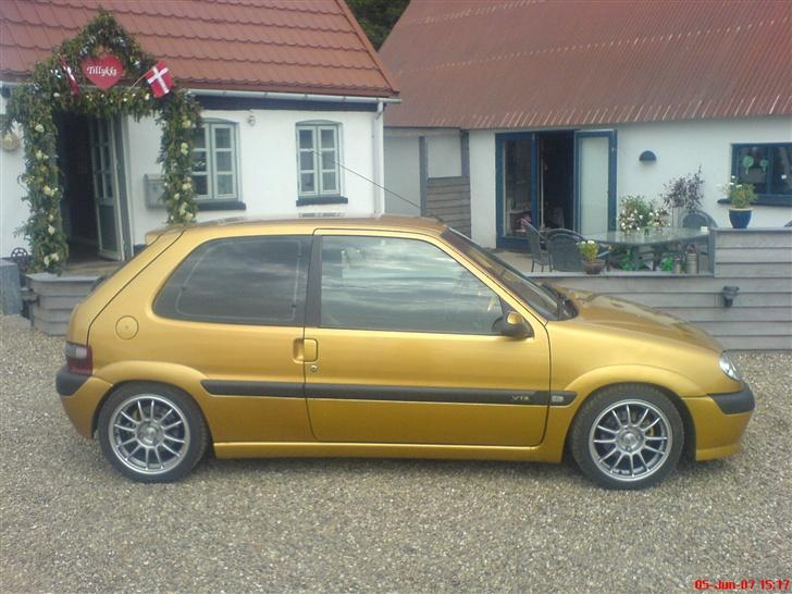 Citroën saxo solgt - guld saxo billede 1