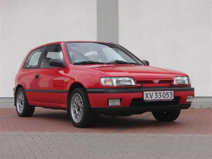 Nissan Sunny 1,6 SLX solgt!! billede 1