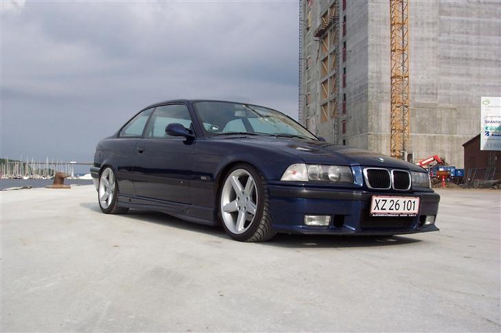 BMW 325 Coupe  billede 1