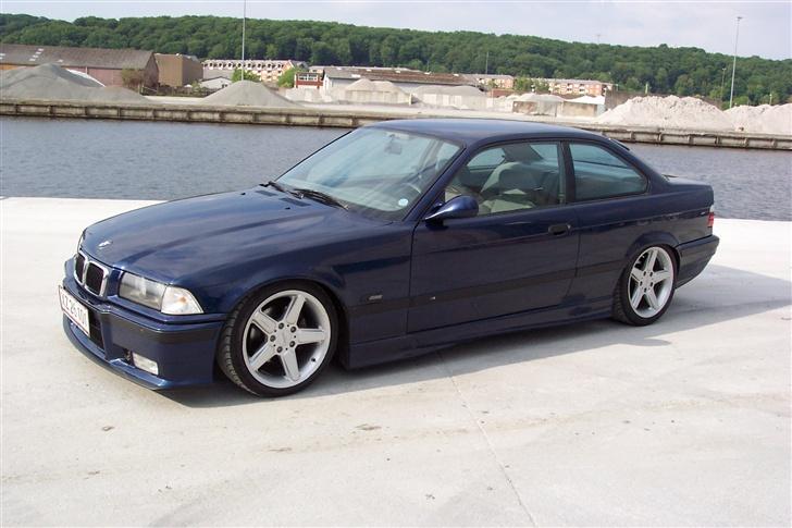 BMW 325 Coupe  billede 2