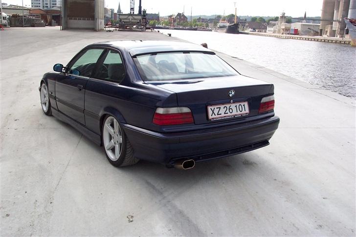 BMW 325 Coupe  billede 3