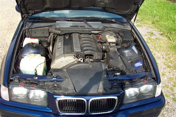 BMW 325 Coupe  - 192 hk billede 5