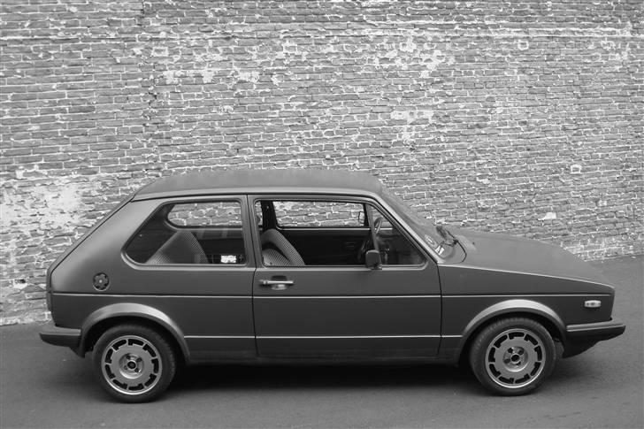 VW Golf 1 retro style SOLGT! billede 1