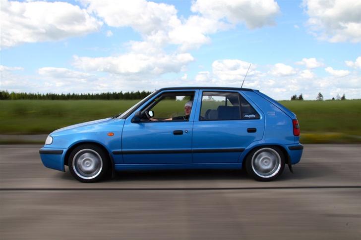 Skoda Felicia ( SOLGT ) - Ses på grillen Drenge ! billede 8