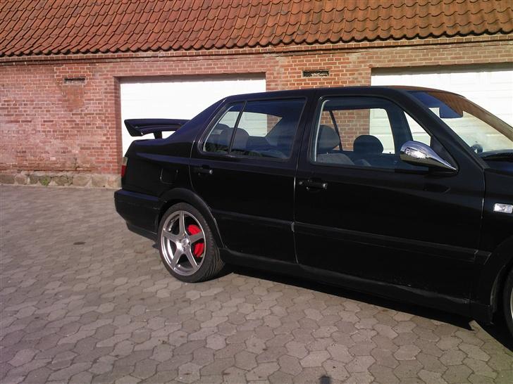 VW Vento 1.8 GL [Solgt] billede 20