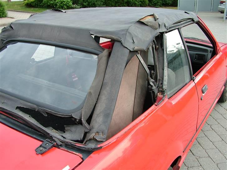 Ford Escort Xr3i Cab SOLGT billede 5