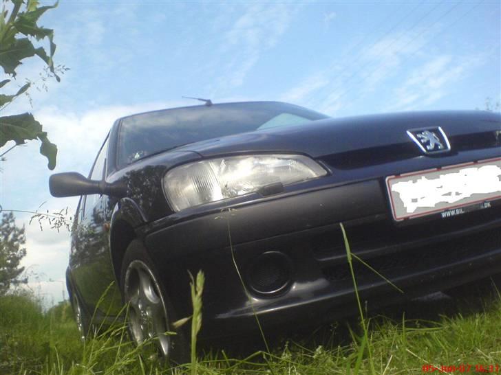 Peugeot solgt - gammelt billede... se evt. profil for opdaterede billeder, samme bil bare før og efter.. !! BYTTES FOR SAXO VTS !!  SMIDER GERNE PENGE OVENI FOR EN ORDENTLIG SAXO billede 1