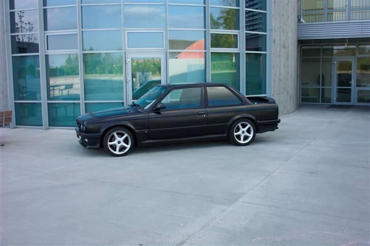 BMW e30 320i / 2.7 eta billede 4