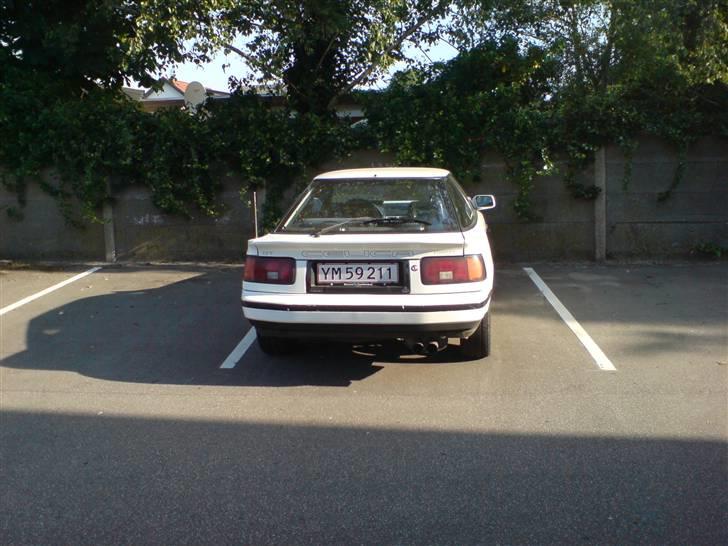 Toyota Celica *solgt* - Den er da fin oz bagfra billede 4
