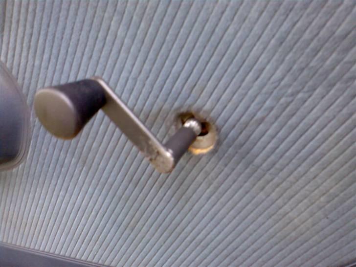 Opel Vectra A - Min Storm P løsning, da det gamle håndtag er væk og akslen er helt smaderet : ) billede 19