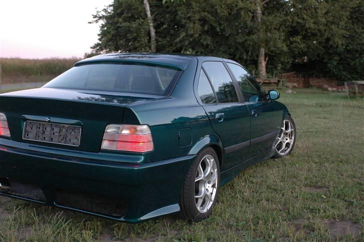 BMW 325 (FUCK´D UP) - FØR billede 5