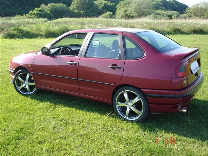 Seat Cordoba. Solgt billede 4