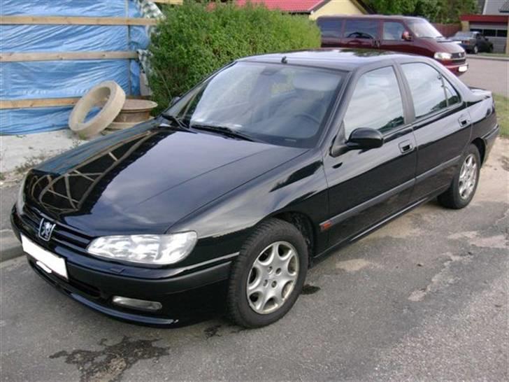 Peugeot 406 billede 1