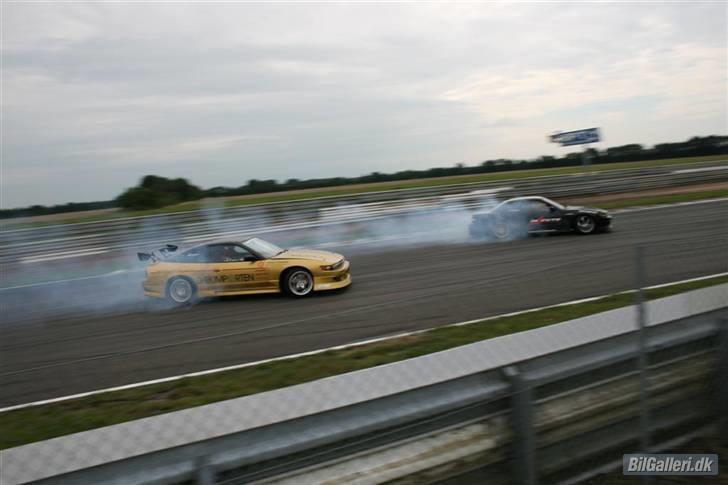 Nissan 180sx sil80 - twin drift... KOM HER DENNIS :-D ..  billede 12