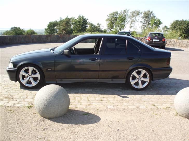 BMW 316i SOLGT billede 10