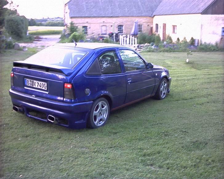 Opel kadett billede 8