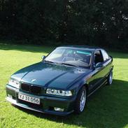 BMW 323i Coupe (Solgt)