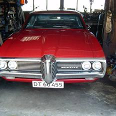 Pontiac Custom s hardtop.  Solgt.