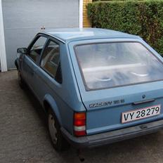 Opel kadett d solgt