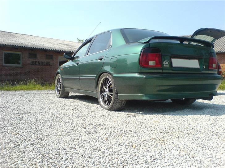 Suzuki            Baleno 1.6 GLX billede 14