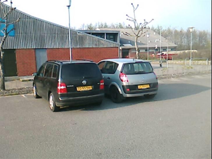 Renault senic  (SOLGT) - Tidligere min men er blevet til fars.. ;).. brors det holder ved siden a billede 7