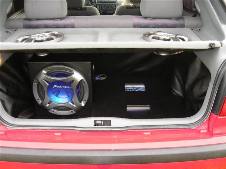 Skoda Felicia *SOLGT*  - den nye opbygning.... ser da rimlig godt ud :D billede 11