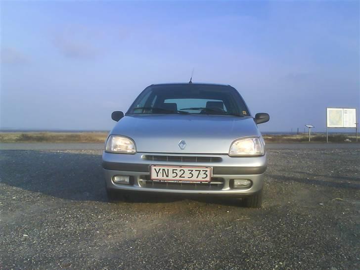 Renault clio 1,4 s 3d billede 17