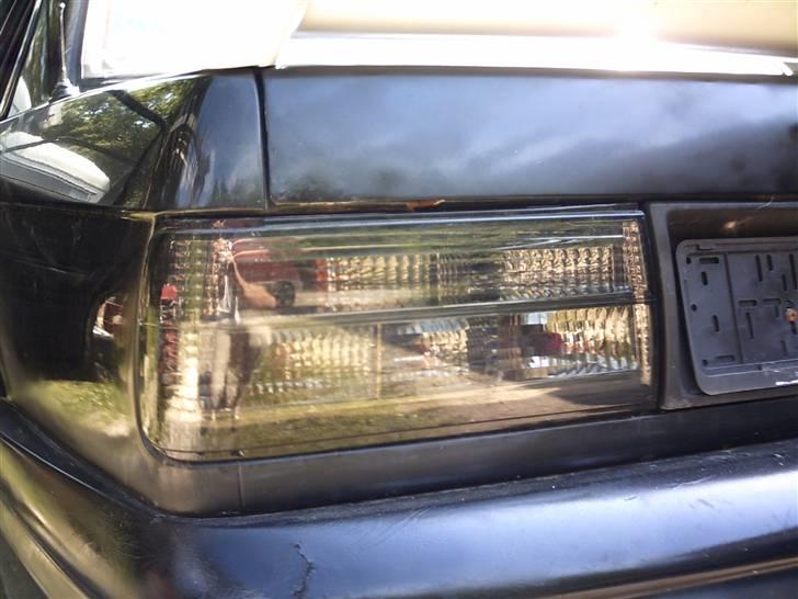 BMW E 30 SKROTTET - passer godt til bilen billede 10