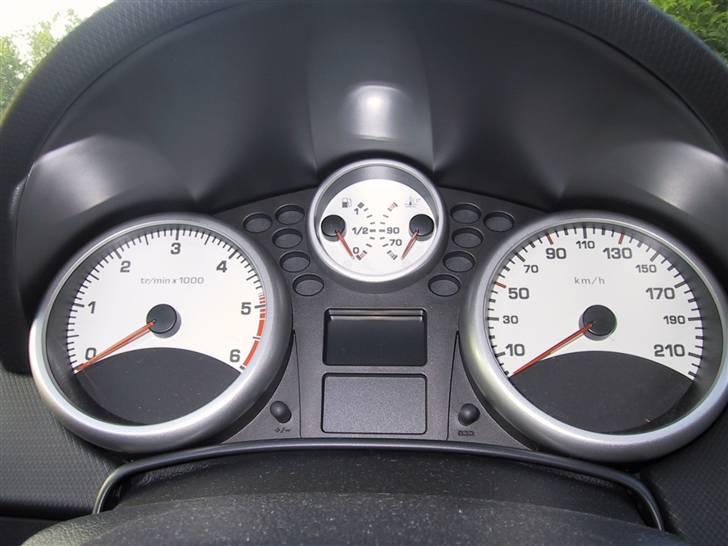 Peugeot 207 billede 1