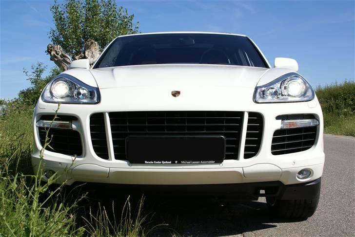 Porsche Cayenne Turbo billede 1