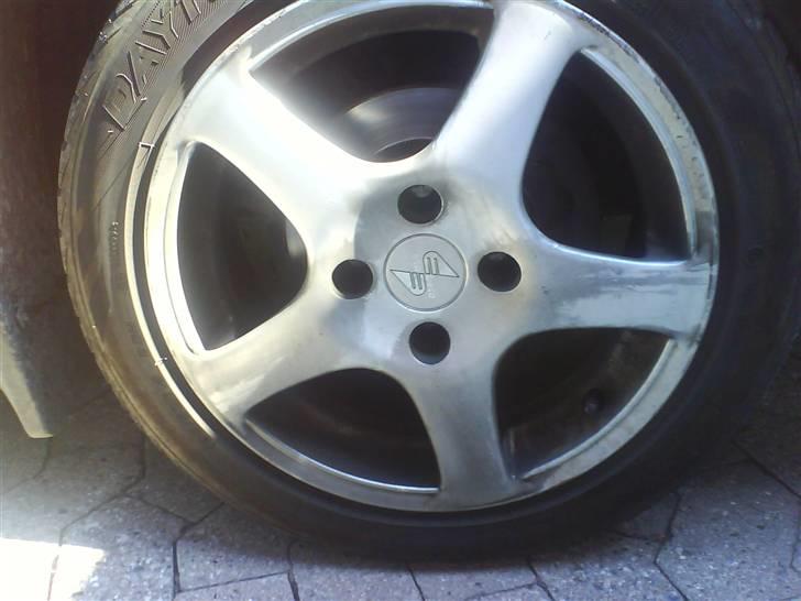 Peugeot 306  "Solgt" - Alufælge :P billede 4