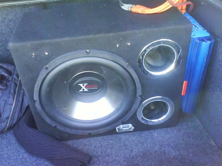 Peugeot 306  "Solgt" - Sub og forstærker... billede 8