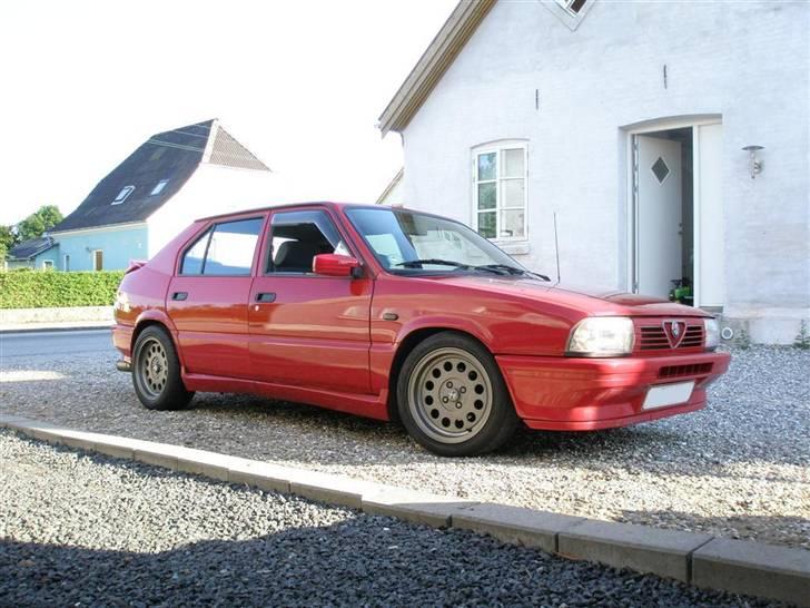 Alfa Romeo 33 billede 8