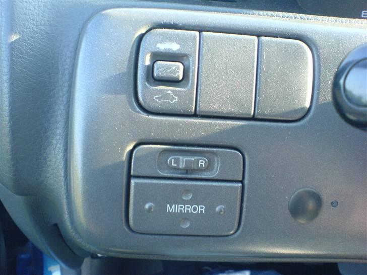 Honda Civic 1,5  *Bolch Blue* - Styring af el spejle og el-soltaget... billede 7